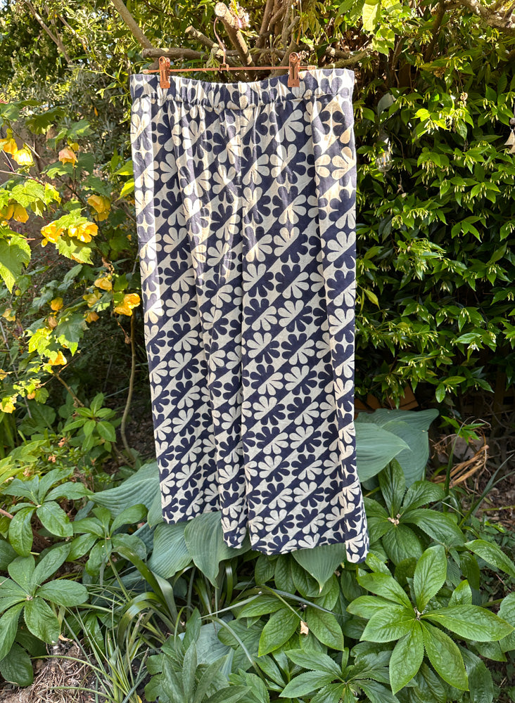 Seek Bazaar | Drawstring Pants, dahlia print