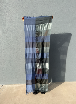 Scarf, pacific