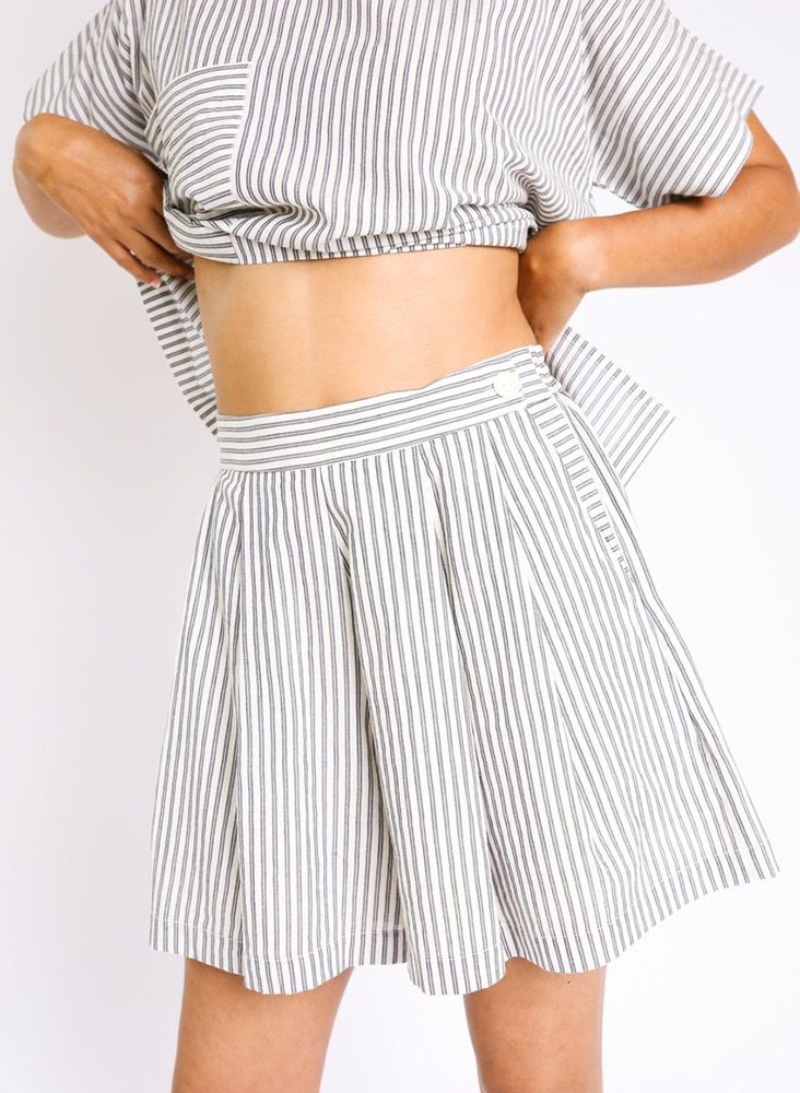 Lola Shorts, navy indigo stripe